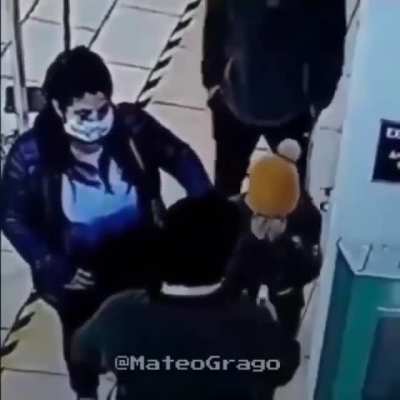 😂
