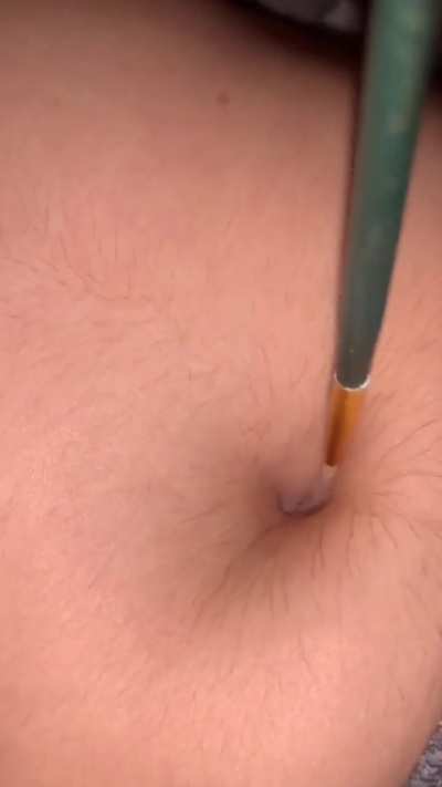 Ariel 8 Minute Bellybutton Tickle
