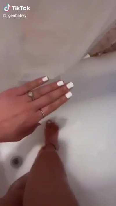 🤯