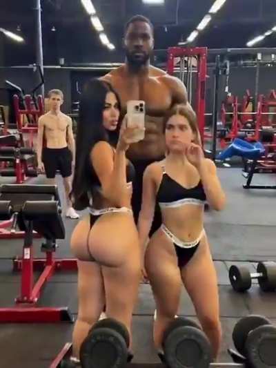 [SD&SS4S] My black pro-athlete step-son asked me, his white step-dad and his white step-bro to move in with him, and quickly helped our feminine sides open up and show who the man of the house is (RP)