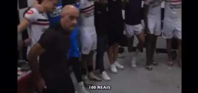 Olha só a preleção do time do Santa Cruz antes do jogos KKKKKKKKKKKKKKKKKKKKKKKKK