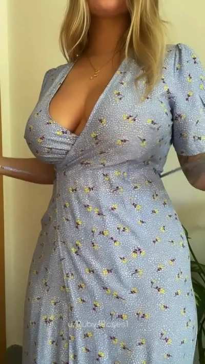 From sundress to undress in 2.5 seconds 😅