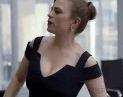 Dat Cleavage !!!!!