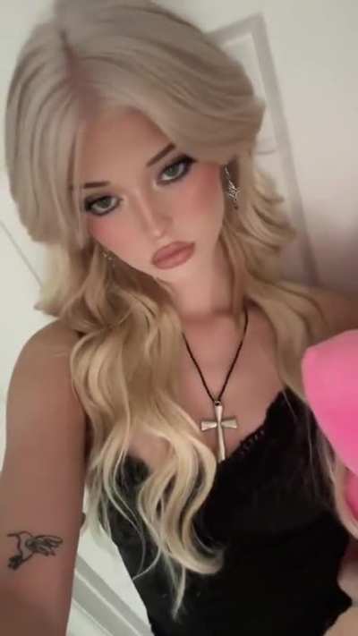She looks cute when she's pouty 