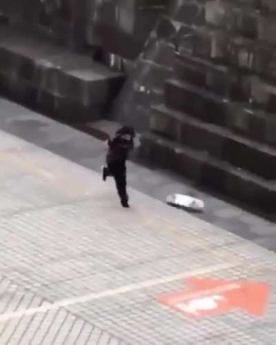To do a kick flip