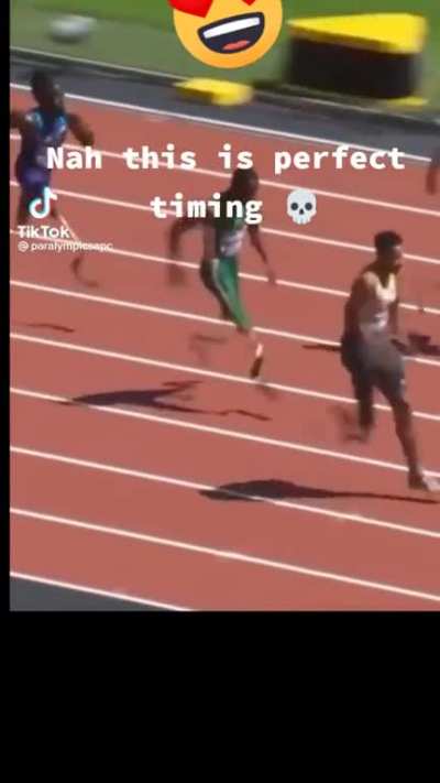 😭