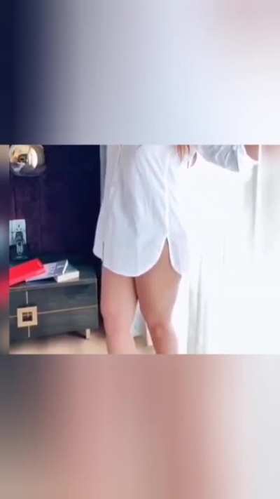 Shma thunder thighs