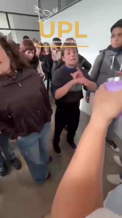La izquierda reclama sus derechos de propiedad sobre la Facultad de Psicologia