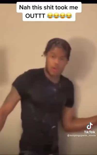 Why tf they throw the bucket 🤣
