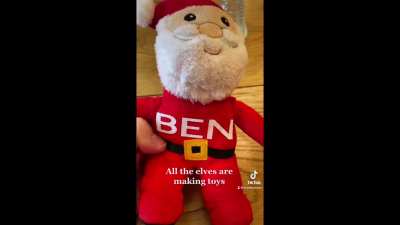 Here’s a singing Santa for some Christmas cheer.