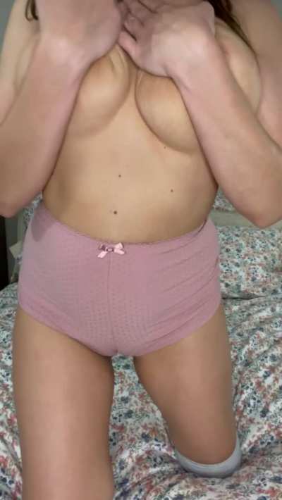 boobs in motion