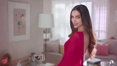 Deepika Padukone showing off her tight body