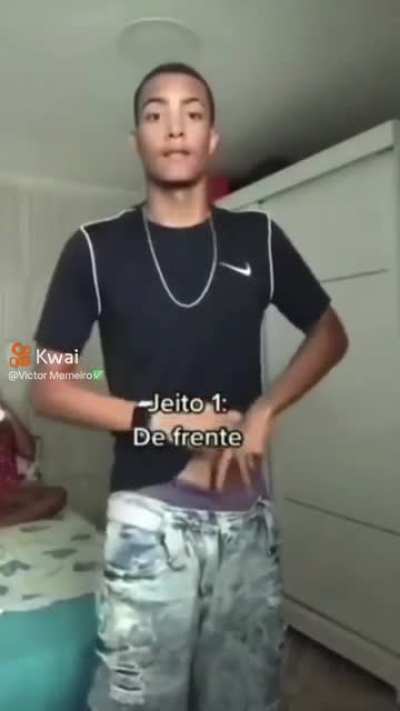 😁