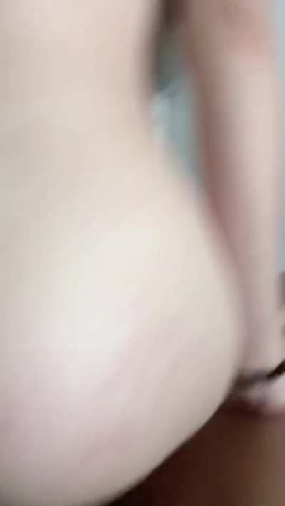 [/r/J<wbr>ustBB<wbr>lack] She’s a rider