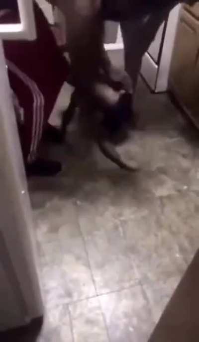 Maau y Uriel contra puvlo