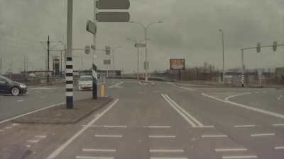 My M3-dashcam recorded this Model X-collision today….