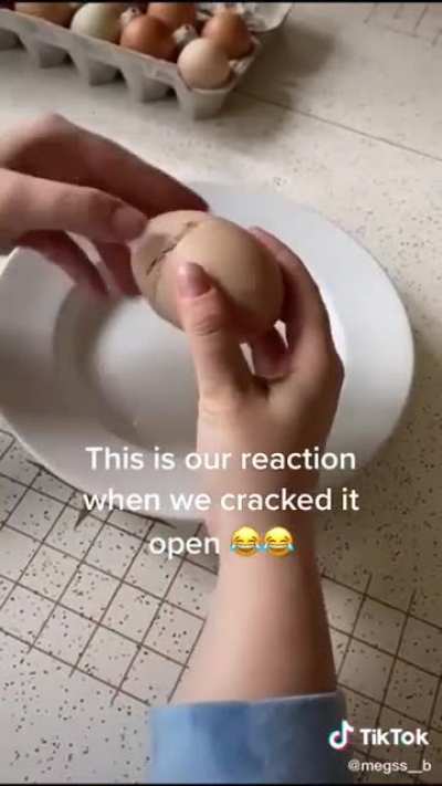 Absolute unit of an egg 🥚