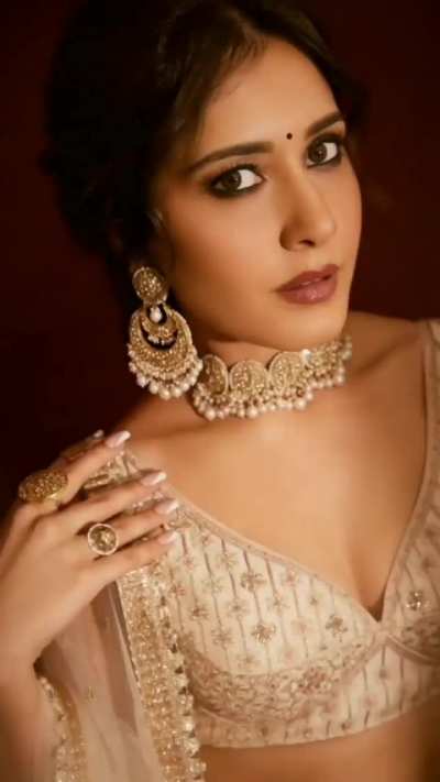 Rashi Khanna 