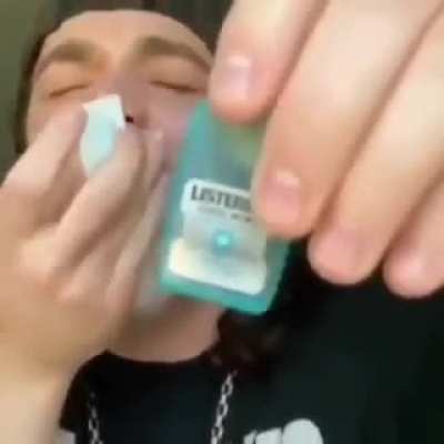 😋