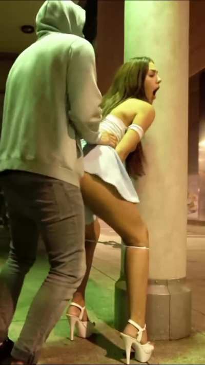 Quickie outside the club