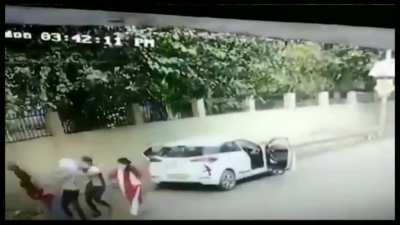 Swara Bhaskar looking for secularism in this video.