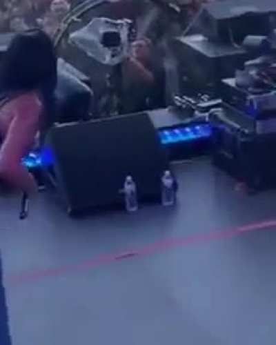 😍