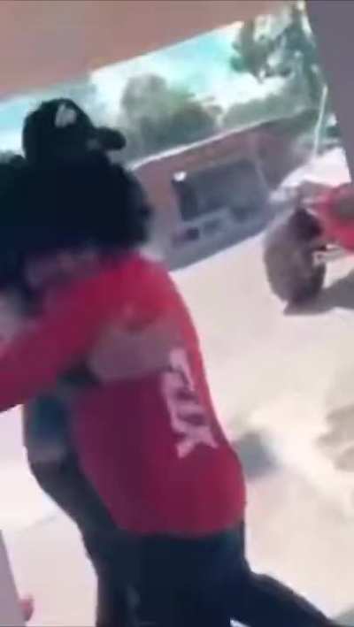 Hug delivery