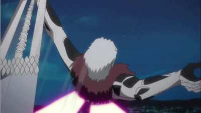 Why is Ichigo and Ginjo fighting, aren't they friends? Why is uncle tsukishima doing nothing?