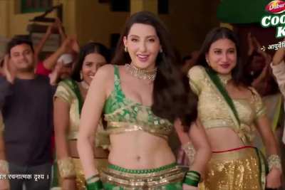 Corrupting men every step of the way and they have a problem when we talk about it on reddit 🤡 Ye le dabur public tv pe iss chhinaal ko nanga nachwa di ab hum muth maare ya kuch kahe usme simps aur femiraands ki faat jayegi