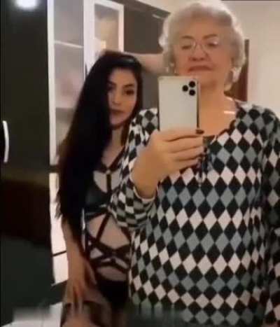 Insta Surprise