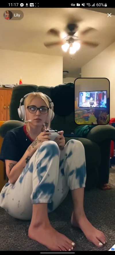 Gamer feet