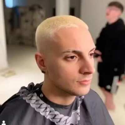 👱🏻‍♂️