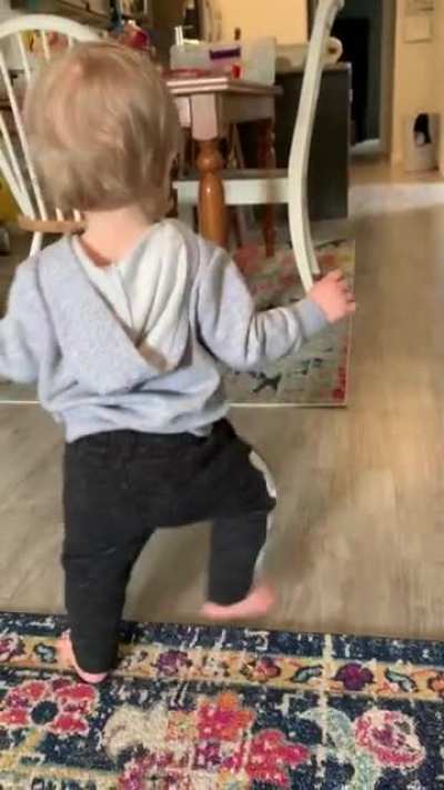 I can’t tell if it’s a perfectly cut scream, gurgle, cry or what