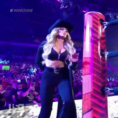 Trish Stratus