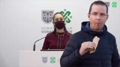 ¡Qué contesten!