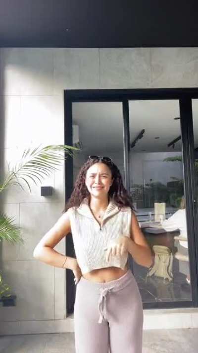 Yassi Pressman