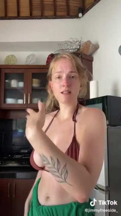 Bikini body @jimm<wbr>yfree<wbr>side_
