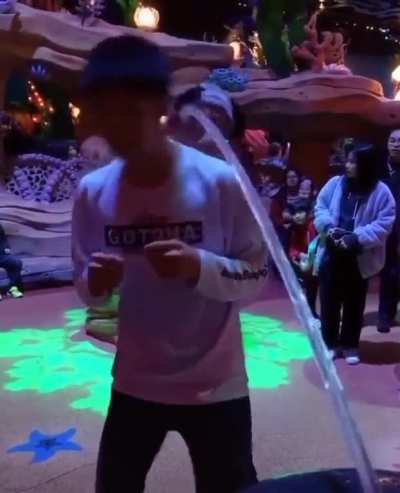 reaction speed water game