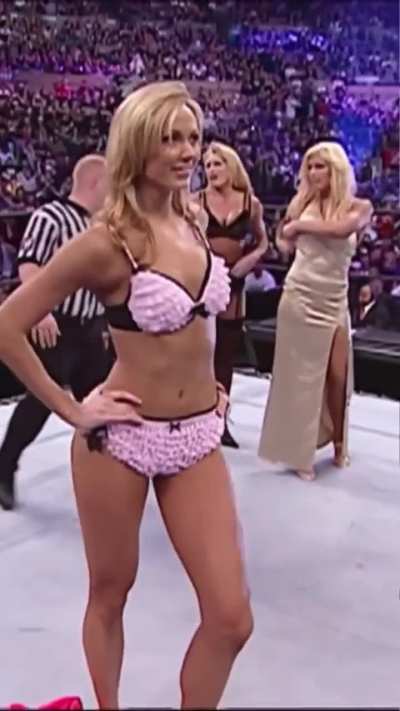 Stacy and Torrie at Wrestlemania XX IG