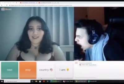 Epic gamer moment😎