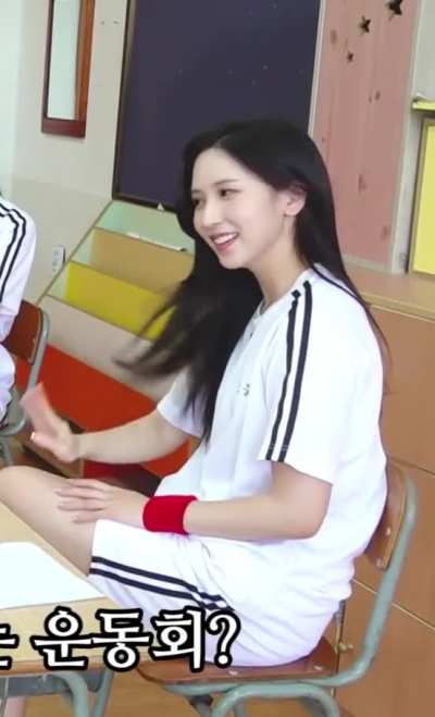 210827 - Mina