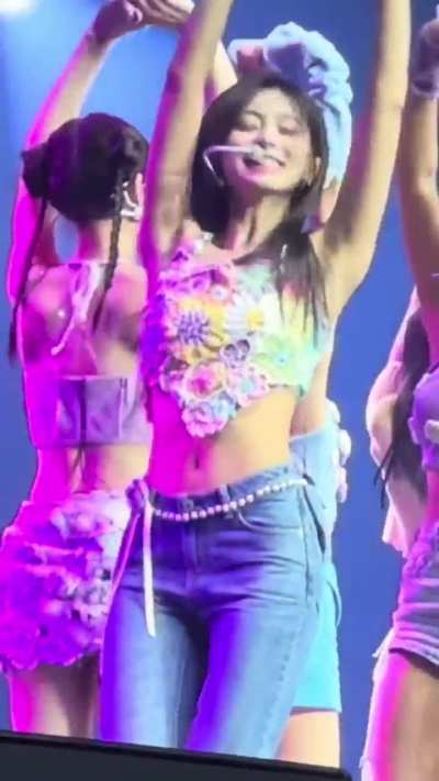 TZUYU CHOU