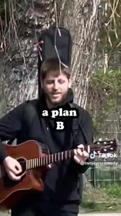 I love being serenaded 
