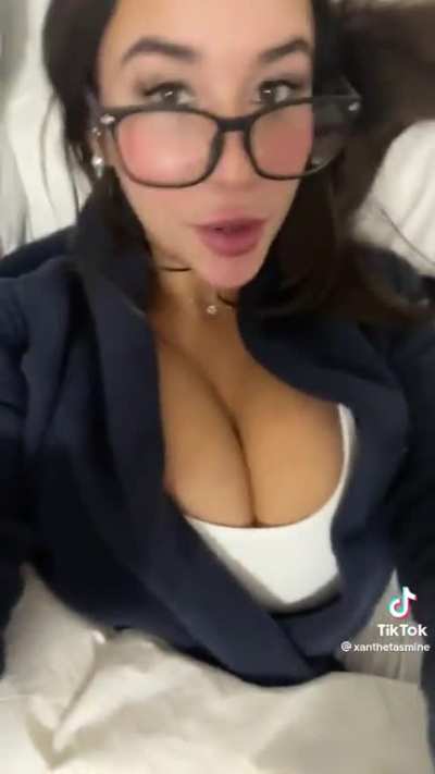 xanthetasmine