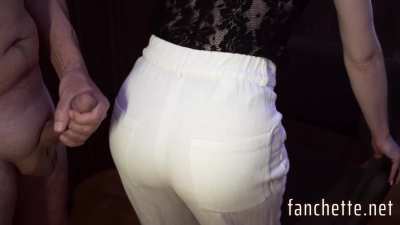 Contre les fesses IV