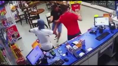 Pick to wrong place to rob