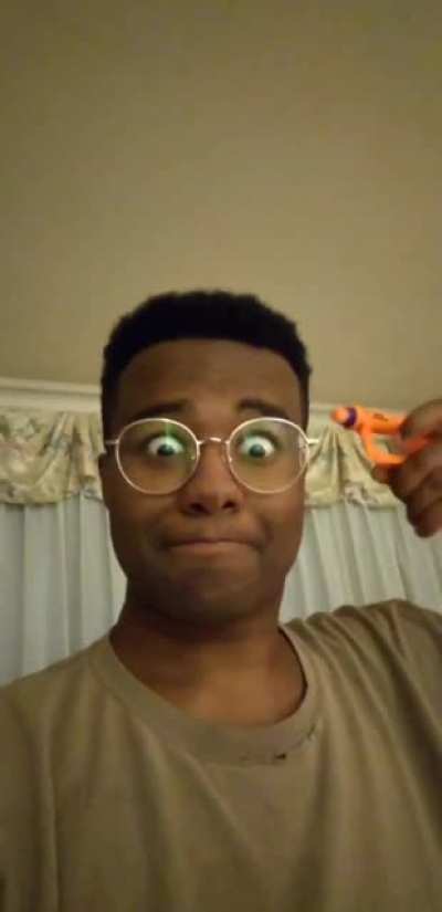 twomad with gun, what he gonna do next