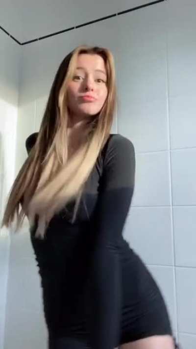 Lea Elui Tiktok