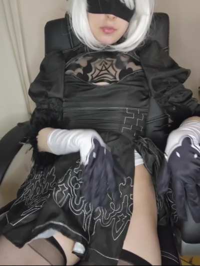 this 2B comes with a little extra