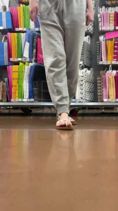 who wants to go shopping with me?